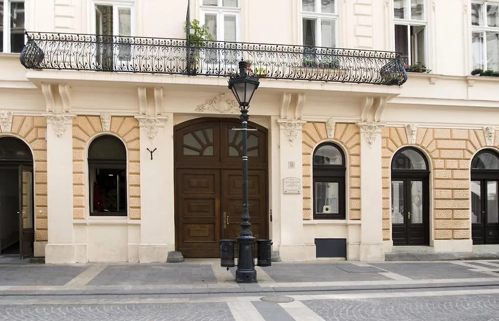 A.C. Holiday Apartments Budapest