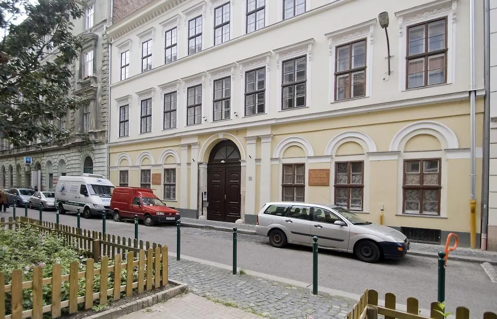 A.C. Holiday Apartments Budapest